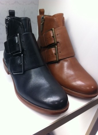 clarks boots