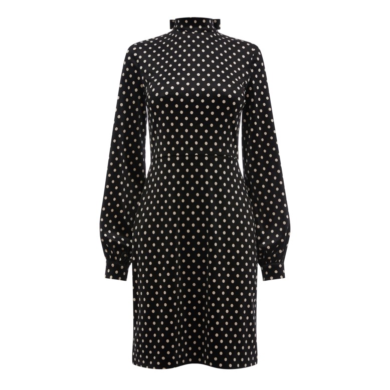 warehouse_03028476_1